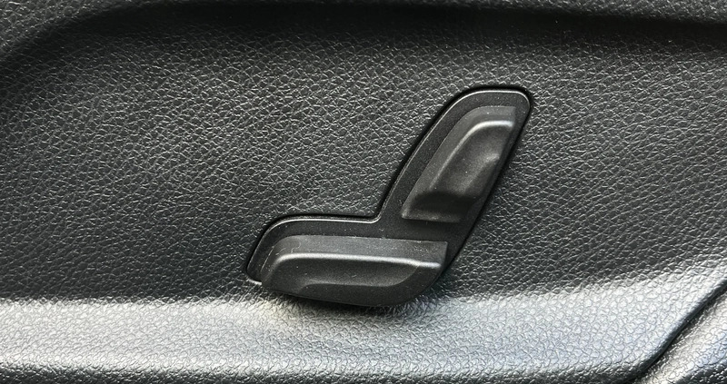 Mercedes-Benz Klasa C cena 129900 przebieg: 145800, rok produkcji 2021 z Rybnik małe 704